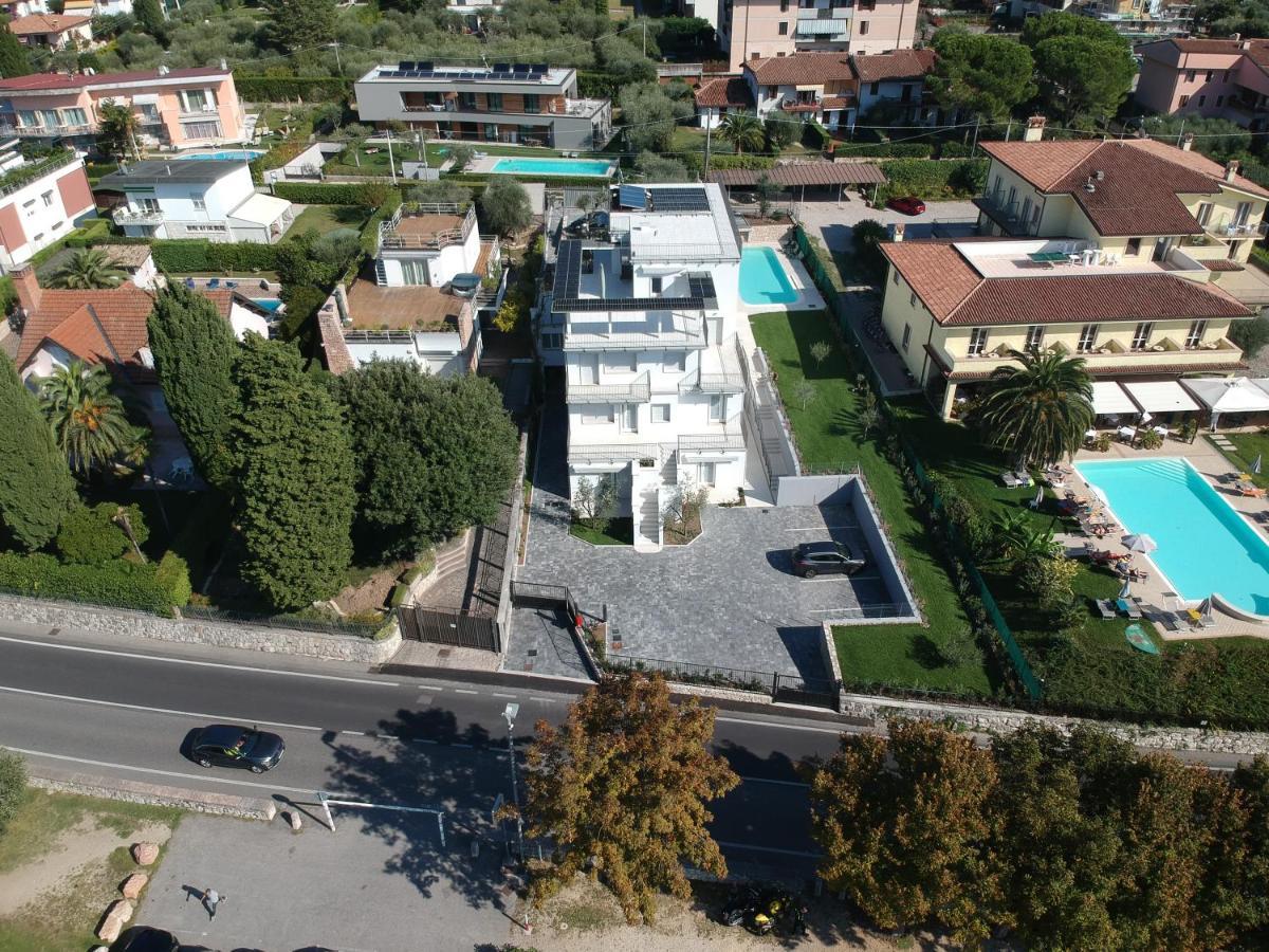 Residence Villa Adriana Бардолино Экстерьер фото