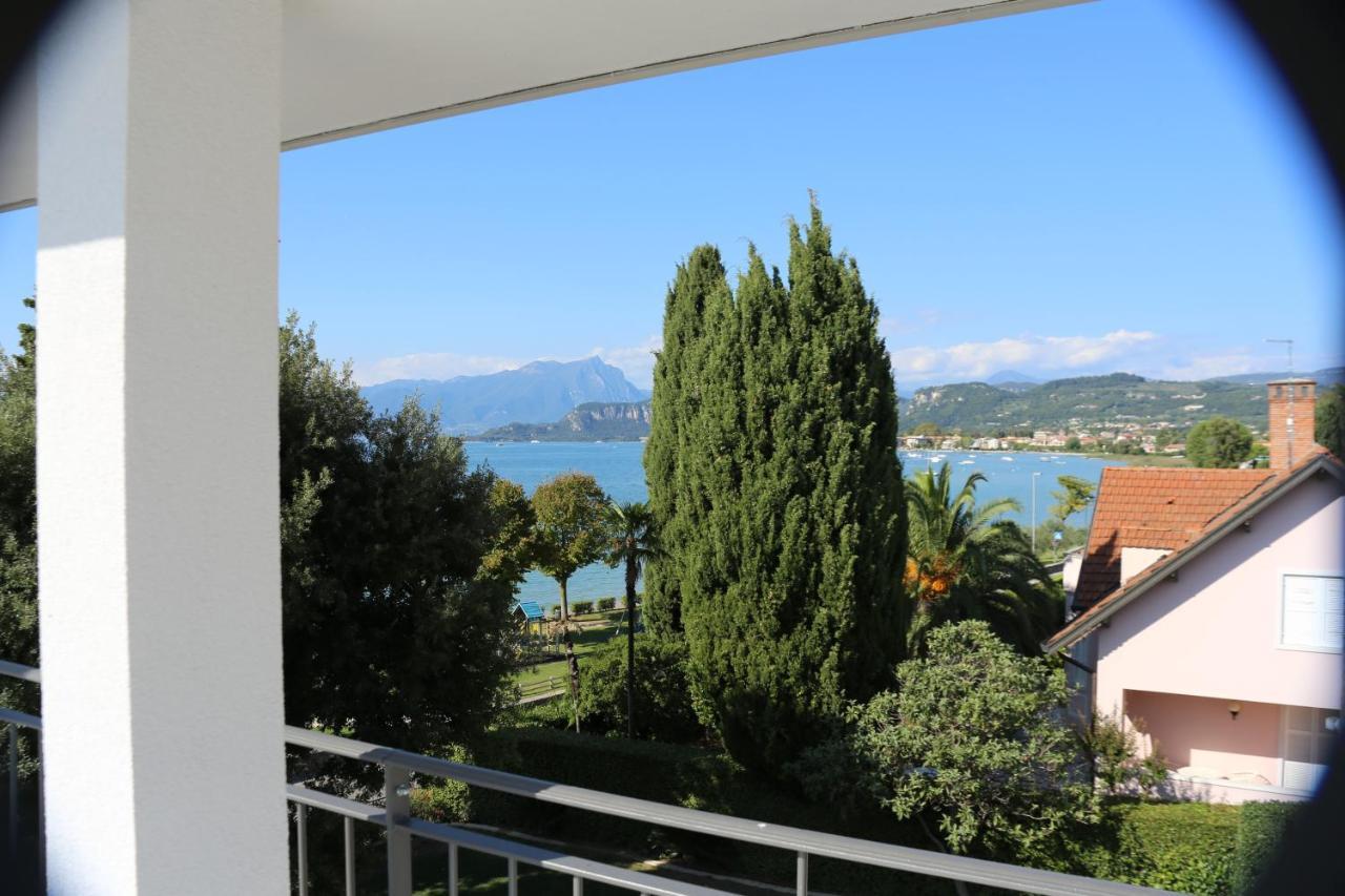 Residence Villa Adriana Бардолино Экстерьер фото